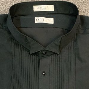 NWOT Cardi Wing tip collar Tuxedo Shirt